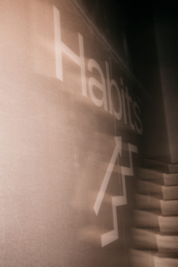 Sfeerbeeld van premium fitness- en coachingclub Habits in Lendelede
